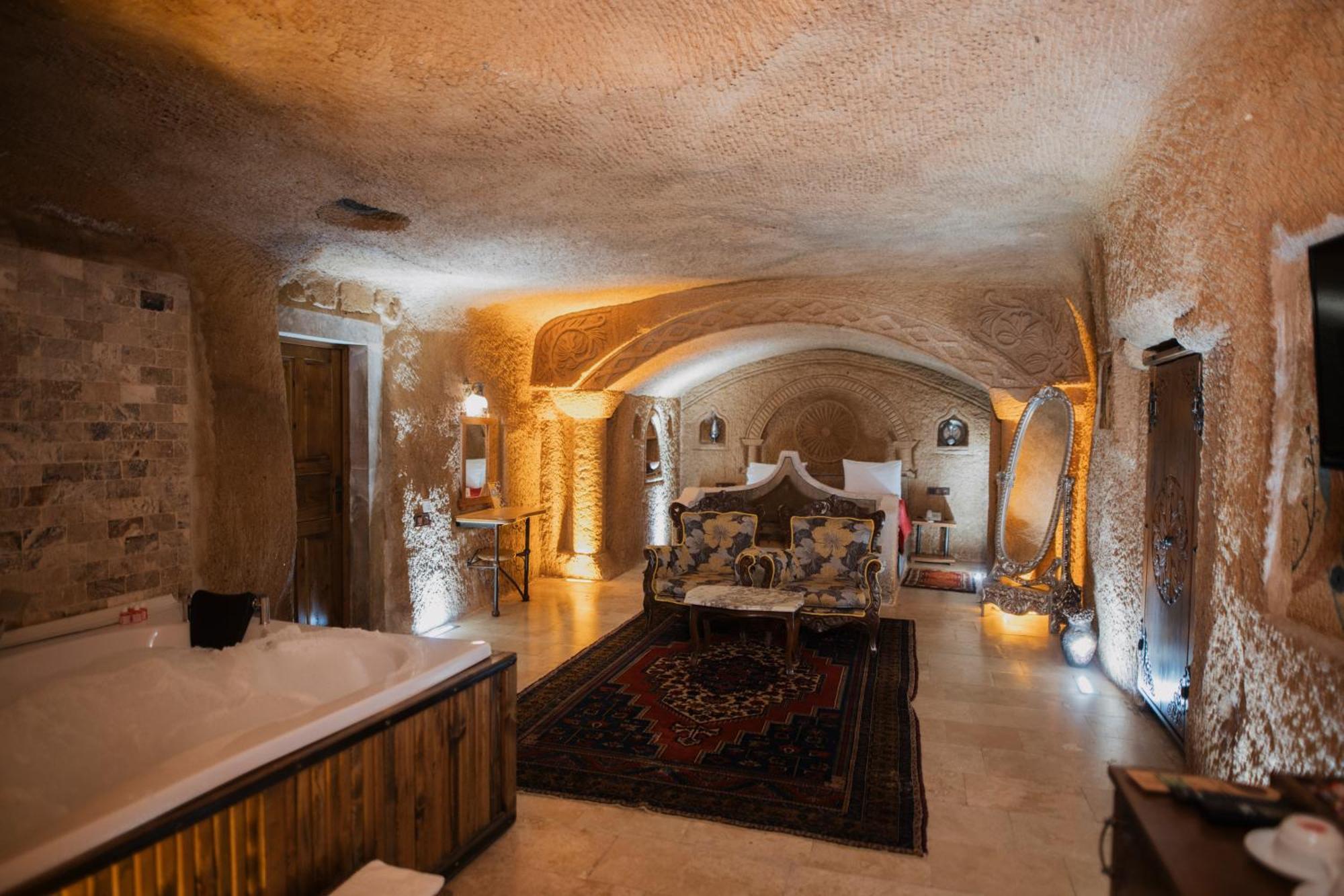 Cappadocia Cave Lodge เกอเรเม ภายนอก รูปภาพ